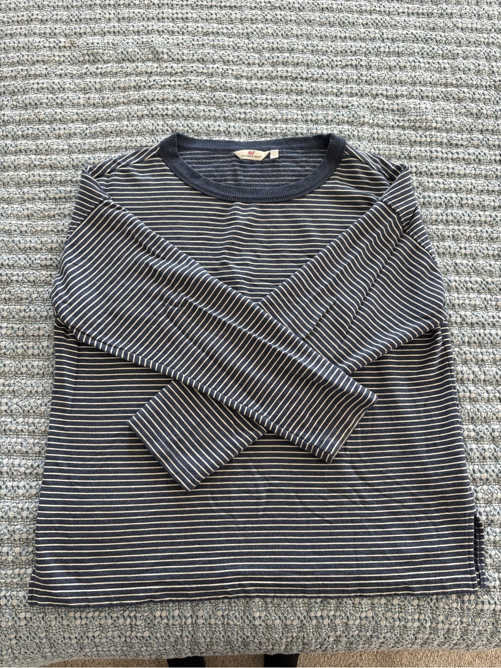 Vineyard Vines Navy and White Striped Long Sleeve Sweater